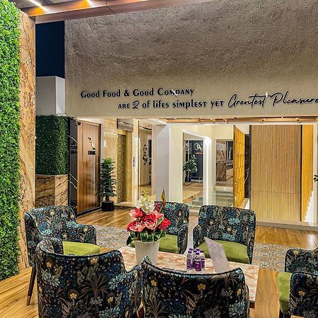 Hotel Auris & Banquets, Mumbai International Airport ภายนอก รูปภาพ