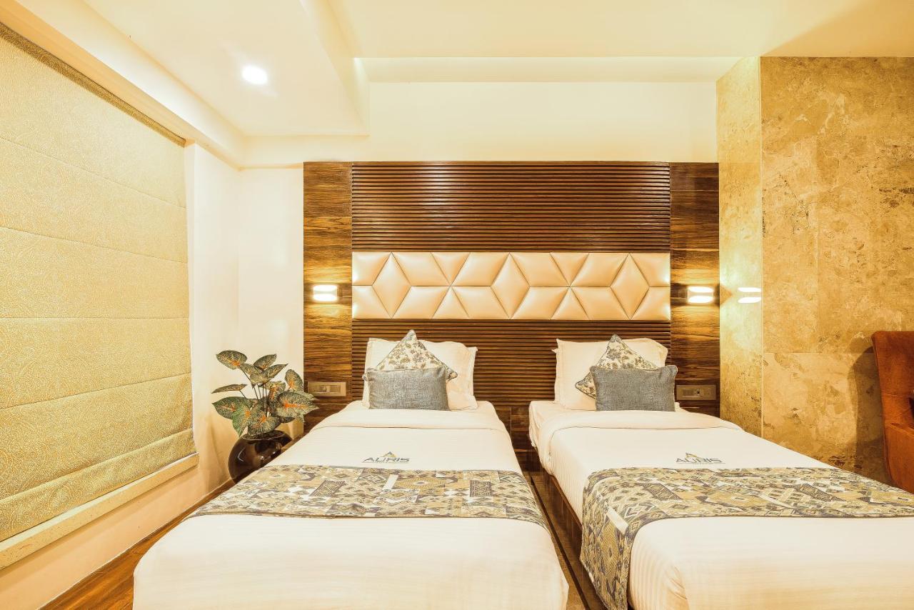 Hotel Auris & Banquets, Mumbai International Airport ภายนอก รูปภาพ