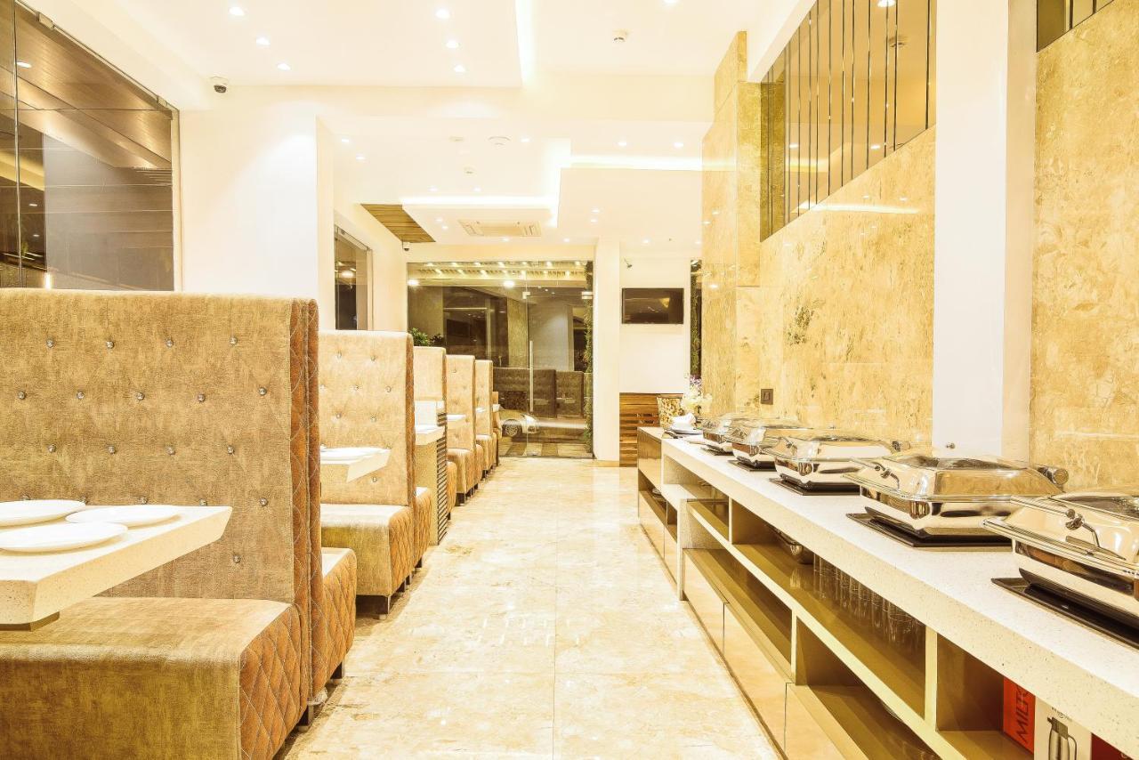 Hotel Auris & Banquets, Mumbai International Airport ภายนอก รูปภาพ