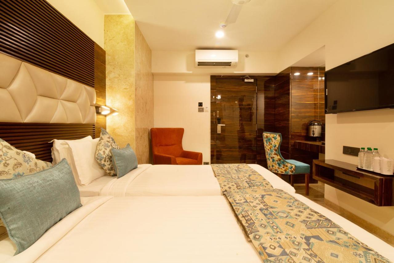 Hotel Auris & Banquets, Mumbai International Airport ภายนอก รูปภาพ